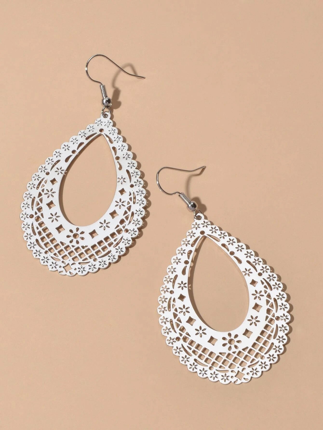Feelontop Ethnic Hollow Geometric Flower Bohemian Water Drop Beautiful Earrings-5