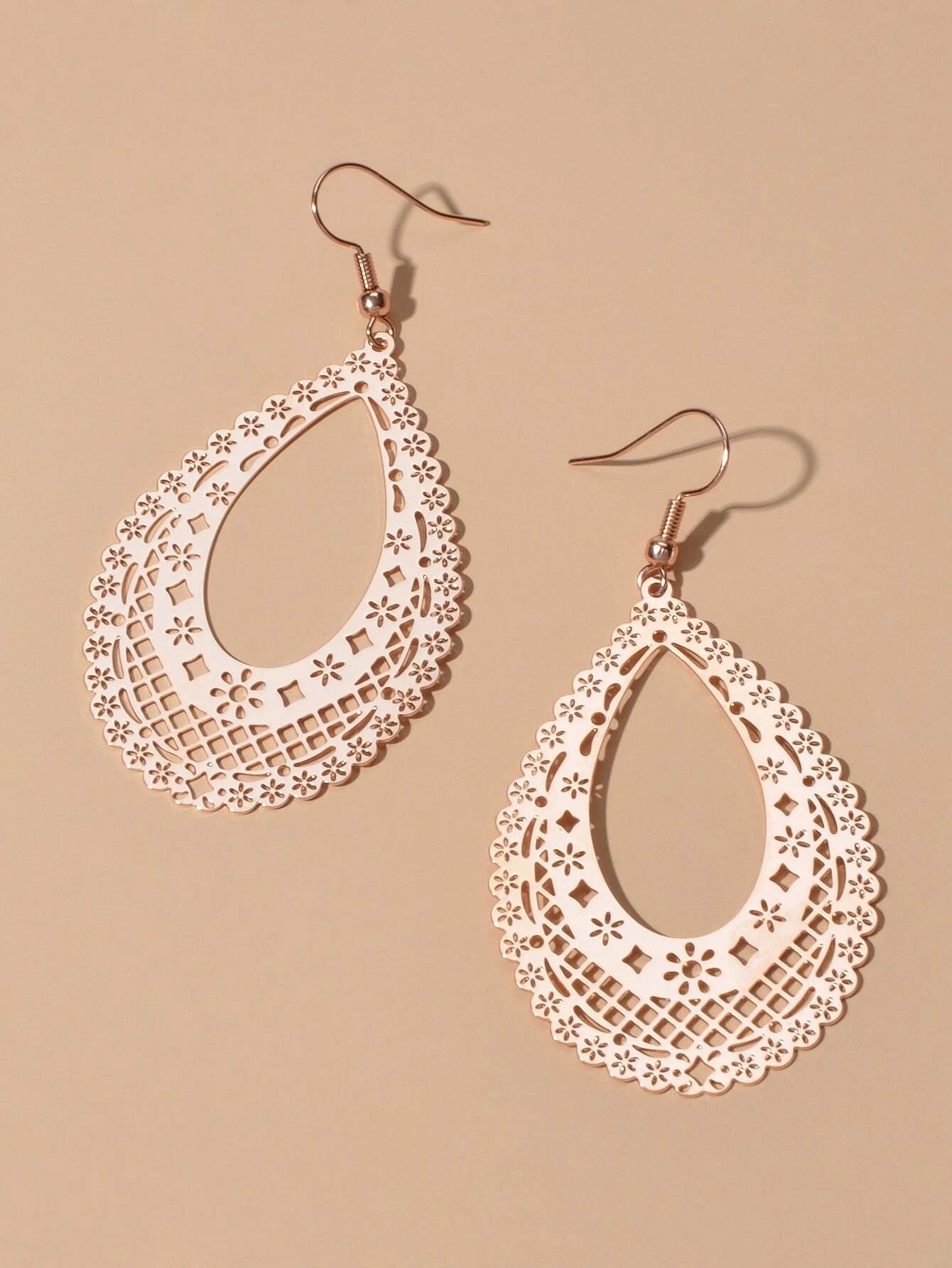 Feelontop Ethnic Hollow Geometric Flower Bohemian Water Drop Beautiful Earrings-1