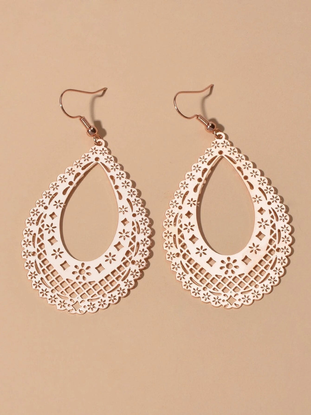 Feelontop Ethnic Hollow Geometric Flower Bohemian Water Drop Beautiful Earrings-2